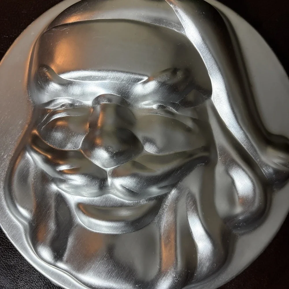 1974 Wilton Santa Face Cake Pan Mold‎ 503-555 Aluminum 9